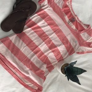 Comfy striped t shirt medium